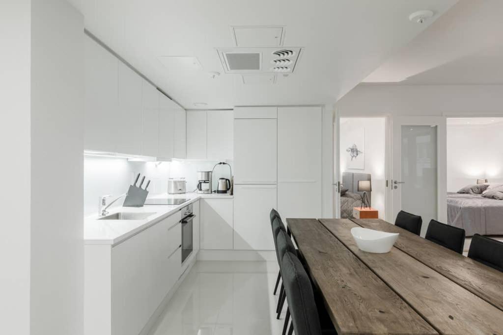Sleek And Spacious 3 Bedroom In Centre Appartement Helsinki