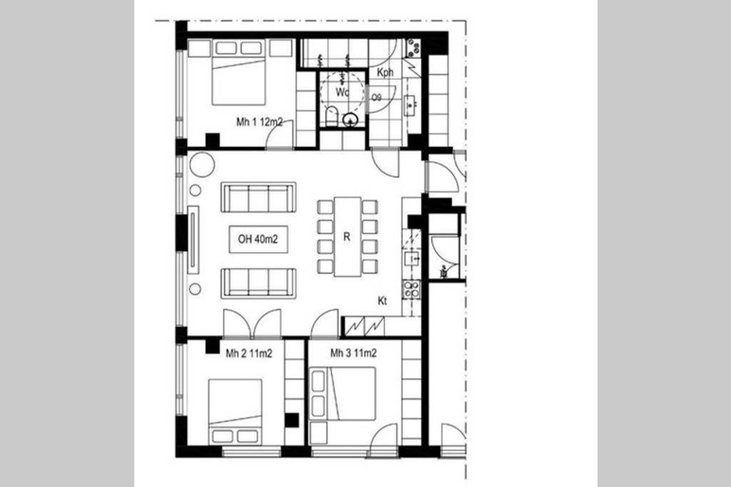 Sleek And Spacious 3 Bedroom In Centre Appartement
